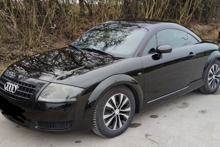 Audi TT 260.000 km 3.000 &euro; Böblingen 71032