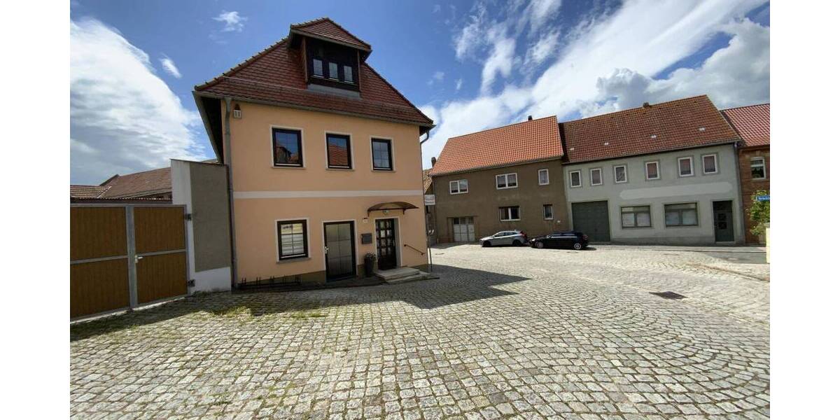 Einfamilienhaus Buttstädt - 4 Zimmer, 264 m&sup2;, 275.000&euro; | Angebot:25815816