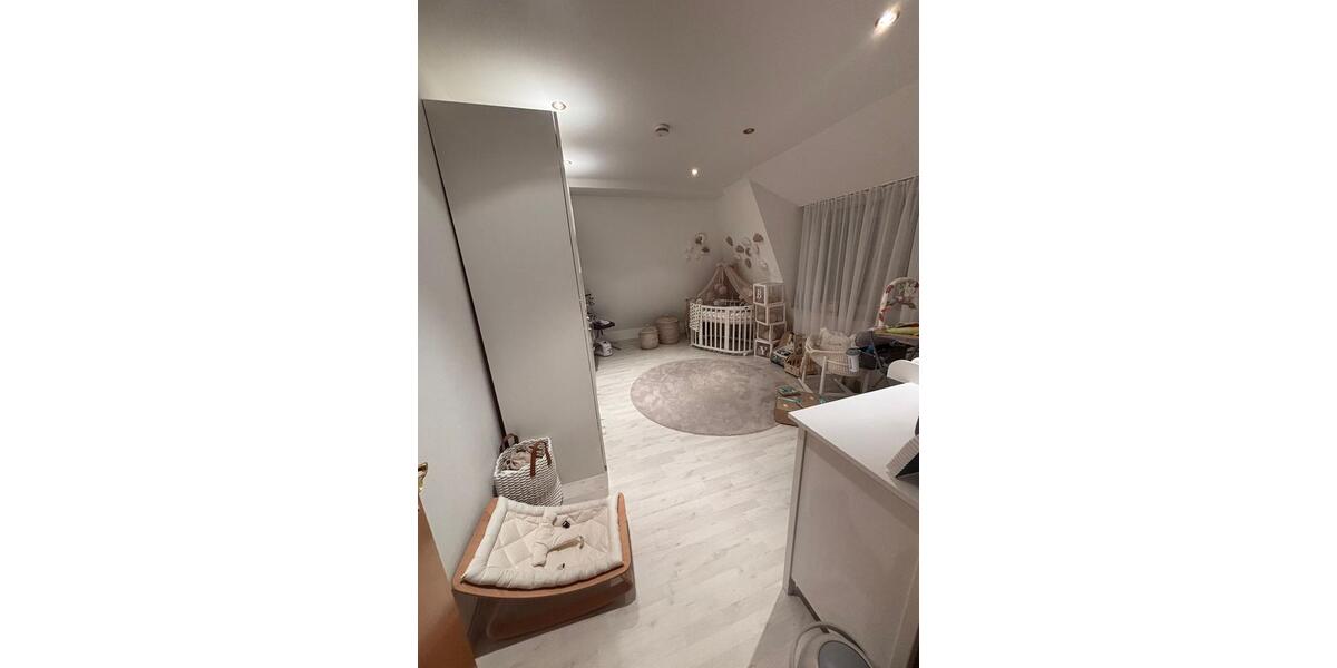 Etagenwohnung Espenau - 3 Zimmer, 105 m&sup2;, 1.300&euro; | Angebot:26396340