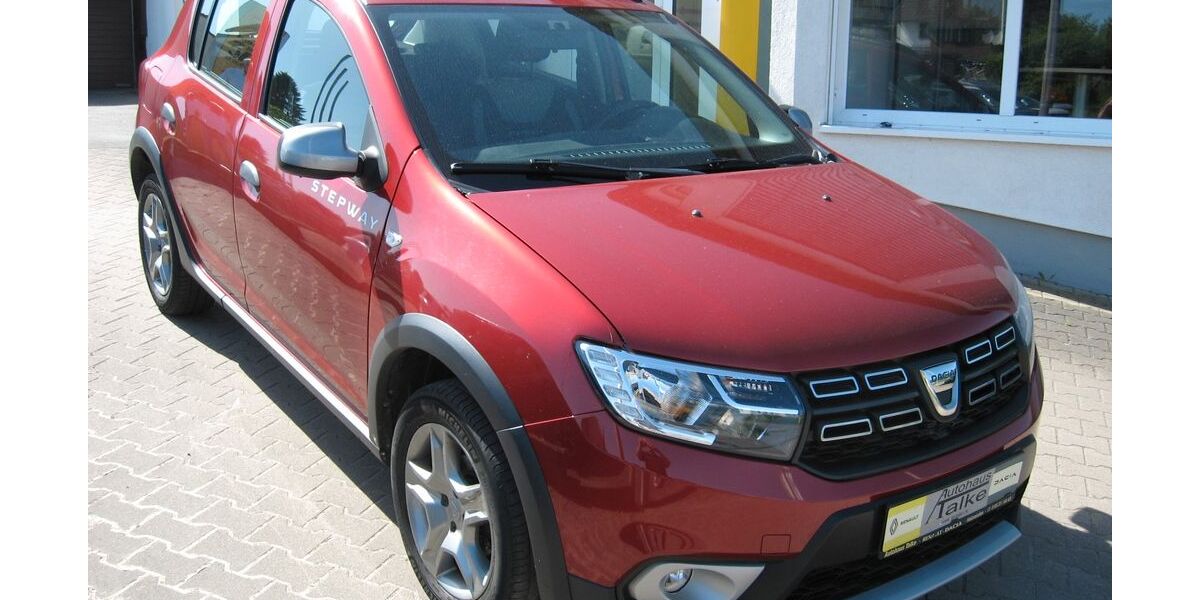Dacia Sandero 68.650 km 10.990 &euro; Holzminden 37603