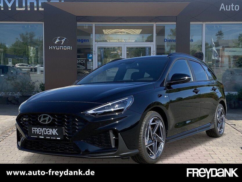 i30