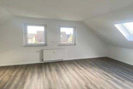 Kernsanierte 3-Zimmer Dachgeschoßwohnung