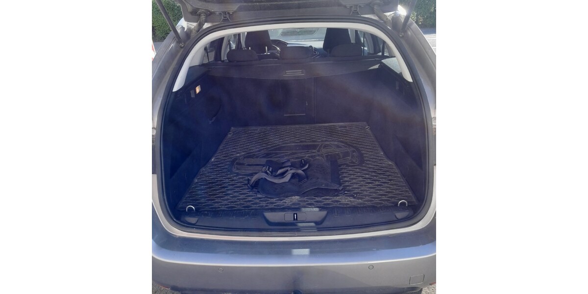 Peugeot 308 SW 225.000 km 5.800 &euro; Brilon 59929