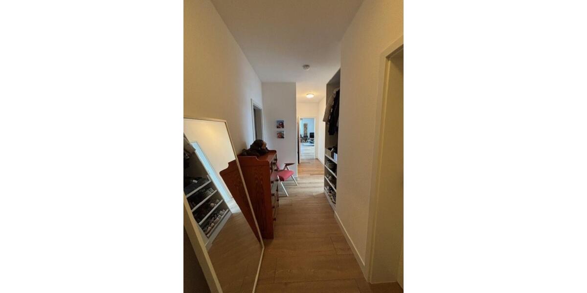 Dachgeschoßwohnung Weyhe - 3 Zimmer, 92 m&sup2;, 830&euro; | Angebot:23765633