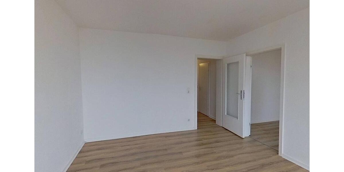 Helles Zuhause mit Balkon – frisch sanierte 3-Zimmer-Wohnung 3 zimmer