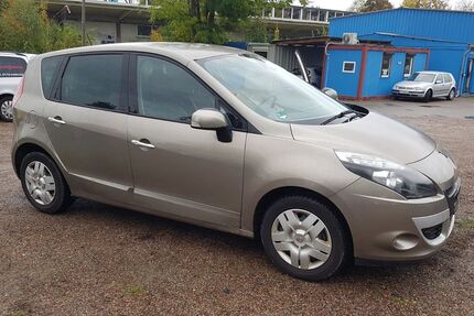 Renault Scenic 132.341 km 2.900 € Chemnitz 09125