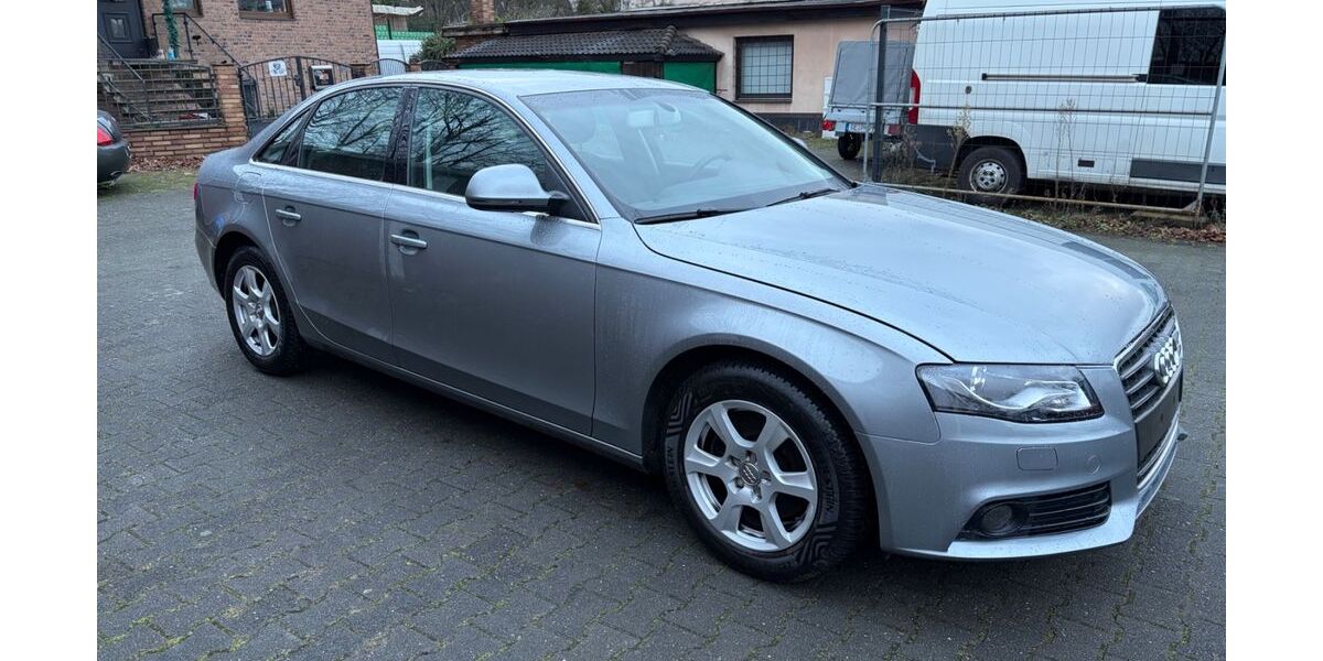 Audi A4 160.000 km 4.950 &euro; gelsenkirchen 45881