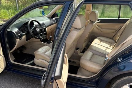 VW Golf 293.393 km 990 &euro; Breisach am Rhein 79206