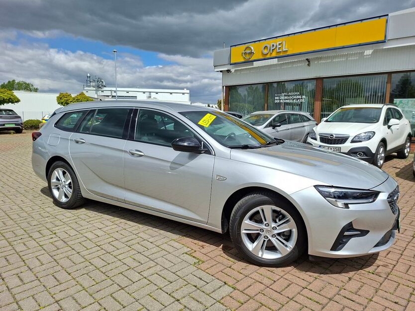 Opel Insignia 72.100 km 18.990 € Hainichen 09661