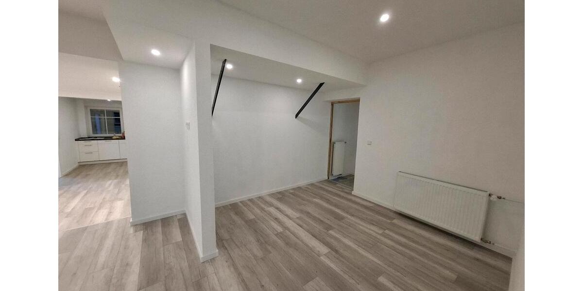 Erdgeschoßwohnung Kirn - 4 Zimmer, 125 m&sup2;, 813&euro; | Angebot:25965343