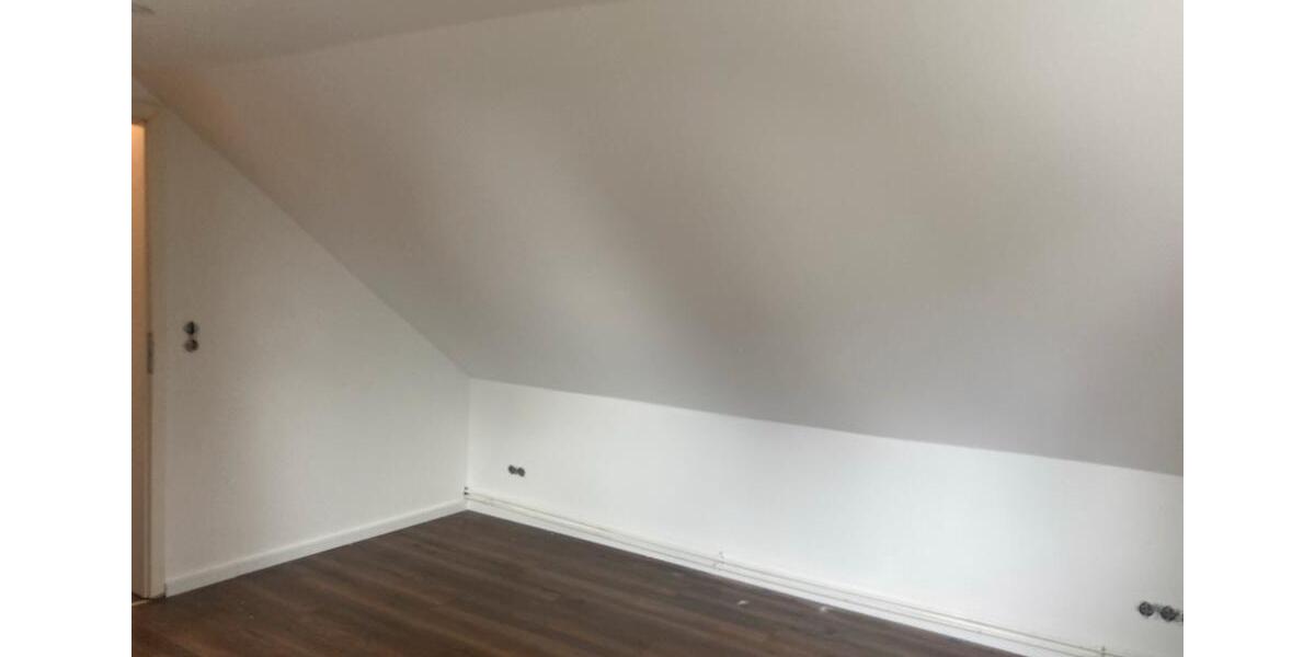 Einfamilienhaus Elmenhorst/Lichtenhagen Lichtenhagen - 4 Zimmer, 120 m&sup2;, 1.000&euro; | Angebot:25407941