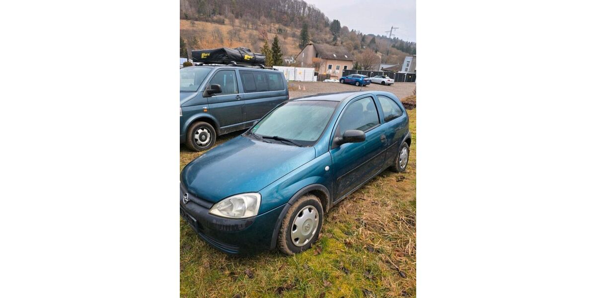 Opel Corsa 180.000 km 800 &euro; Pforzheim 75177