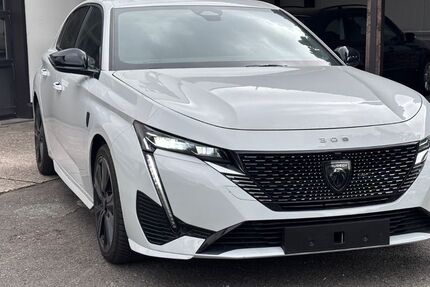 Peugeot 308 30.071 km 20.997 &euro; Emmerich am Rhein 46446