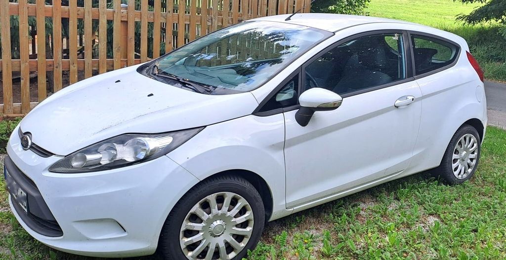 Ford Fiesta 96.122 km 3.500 &euro; Schwarzenfeld 92521