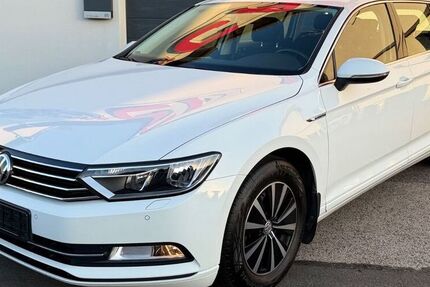 VW Passat Variant