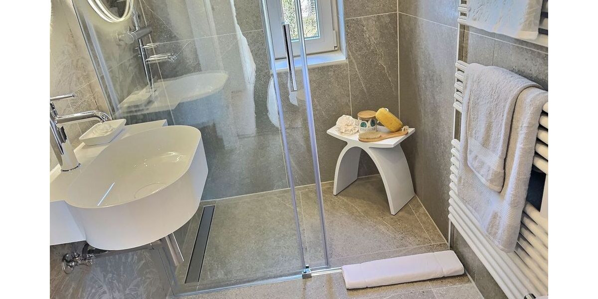 Traumwohnung mit Balkon, Kamin und Einbauküche in Naunhof - Appartement Naunhof | Angebot:26786206