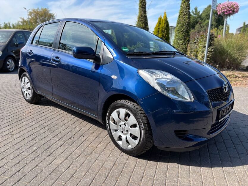 Toyota Yaris 35.000 km 4.700 € Erfurt 99085