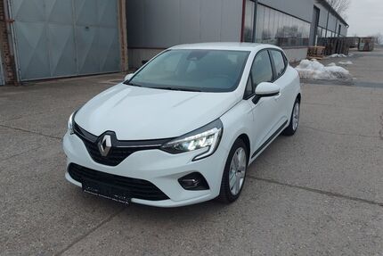 Renault Clio 26.960 km 13.399 &euro; Saalburg-Ebersdorf 07929