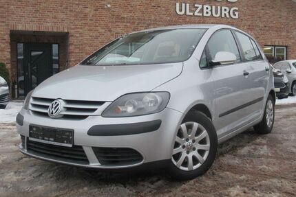VW Golf 221.991 km 2.750 &euro; Henstedt Ulzburg(20 km nördlich von HH-direkt an der A7) 24558