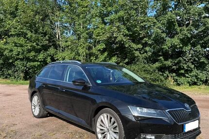 Skoda Superb 141.000 km 18.900 &euro; Bad Säckingen 79713