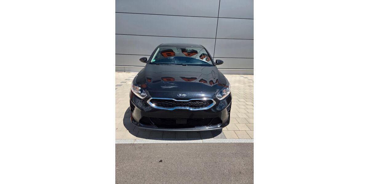 Kia ceed / Ceed 107.000 km 12.350 &euro; Zaisertshofen 86874