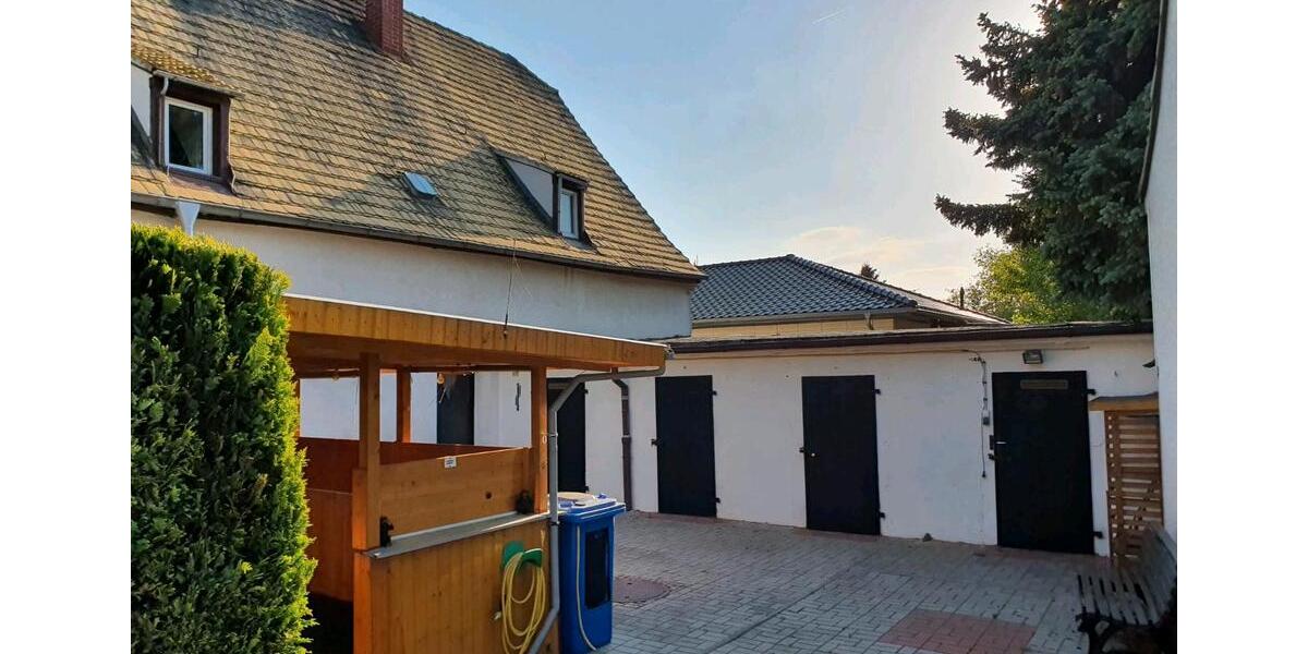 Einfamilienhaus Leipzig Nord - 10 Zimmer, 200 m&sup2;, 175.000&euro; | Angebot:26858164