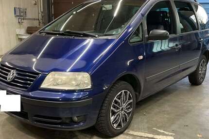 VW Sharan 239.000 km 3.990 &euro; Kassel 34127