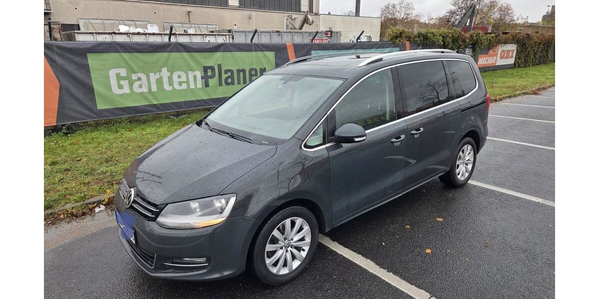 VW Sharan 239.500 km 14.400 &euro; Berlin 12051