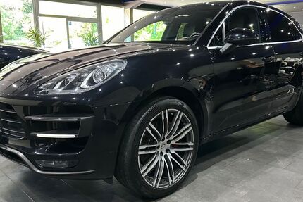 Porsche Macan 154.000 km 29.490 € Gröbenzell 82194