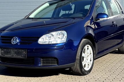 VW Golf 134.000 km 5.400 &euro; Bückeburg 31675