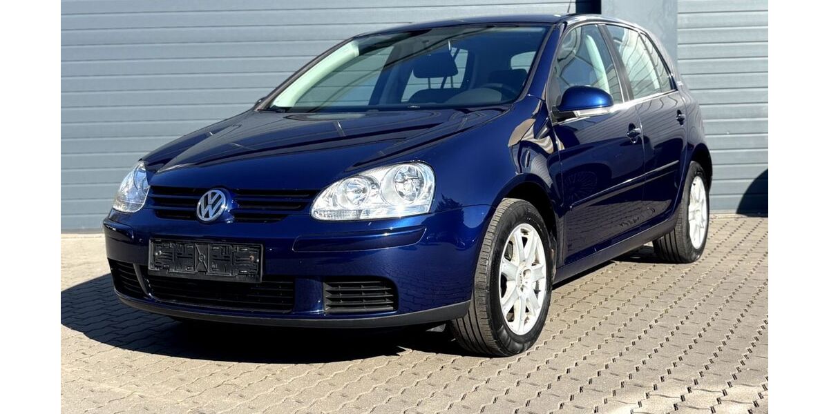 VW Golf 134.000 km 5.400 &euro; Bückeburg 31675
