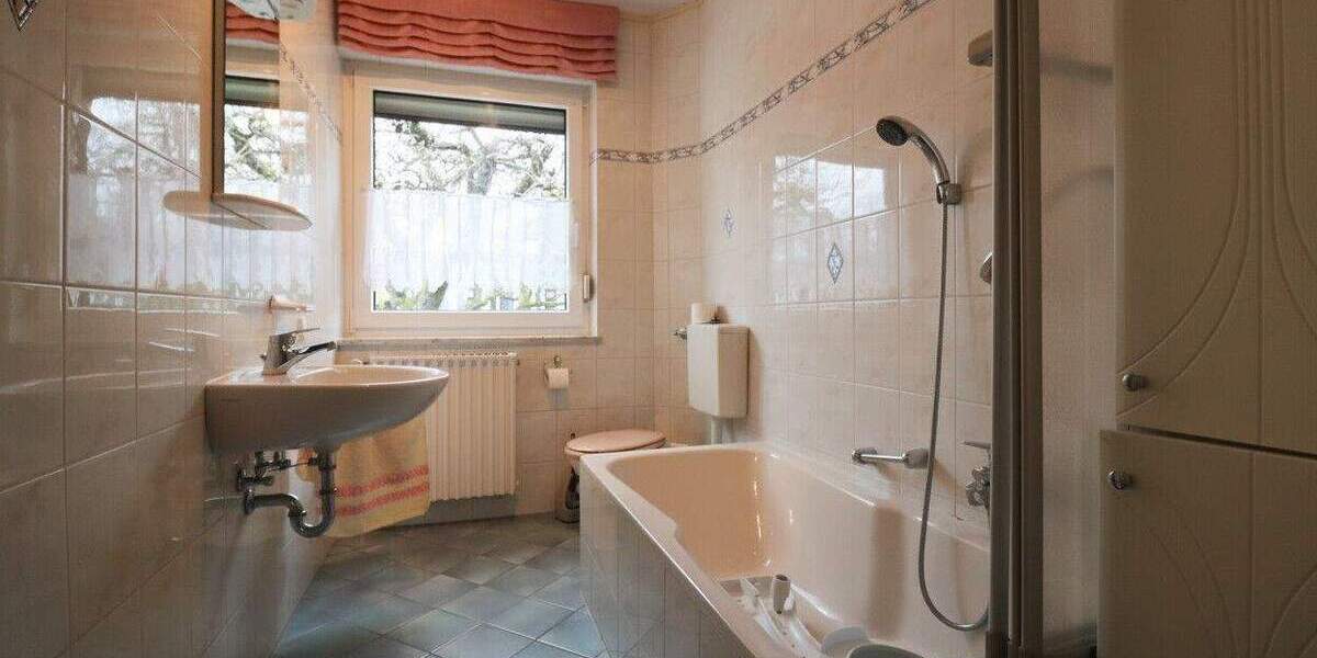 Doppelhaushälfte Ansbach Meinhardswinden - 6 Zimmer, 130 m&sup2;, 320.000&euro; | Angebot:25668519