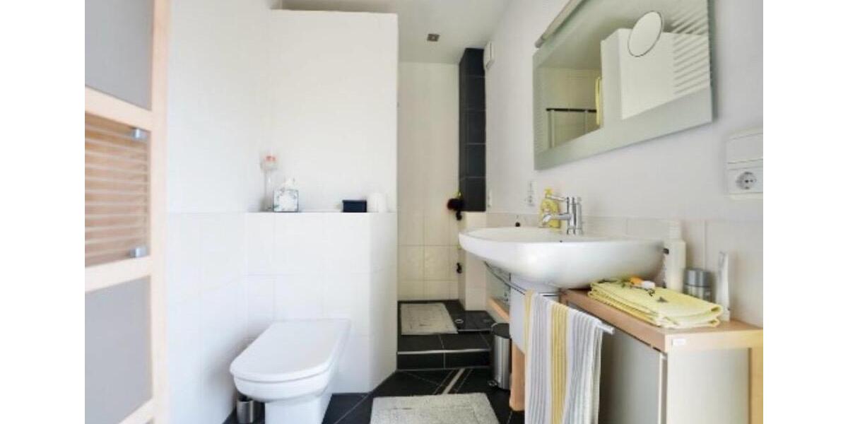 Maisonettenwohnung Hochheim am Main - 6 Zimmer, 163 m&sup2;, 1.800&euro; | Angebot:26251588