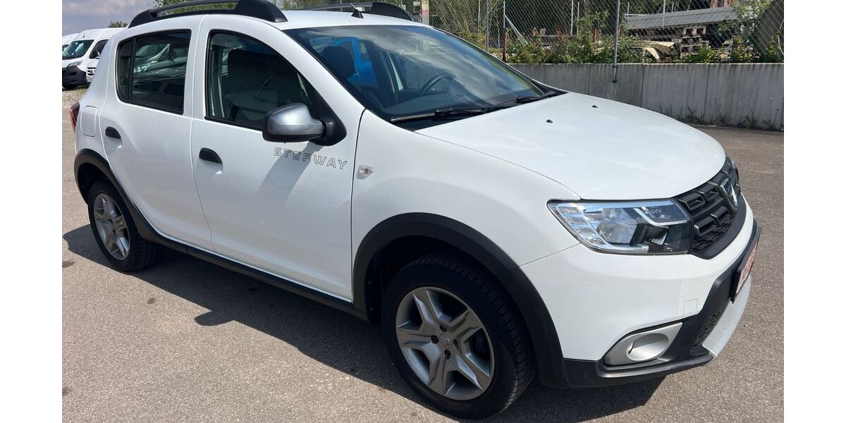 Dacia Sandero 19.000 km 11.980 &euro; Gessertshausen 86459