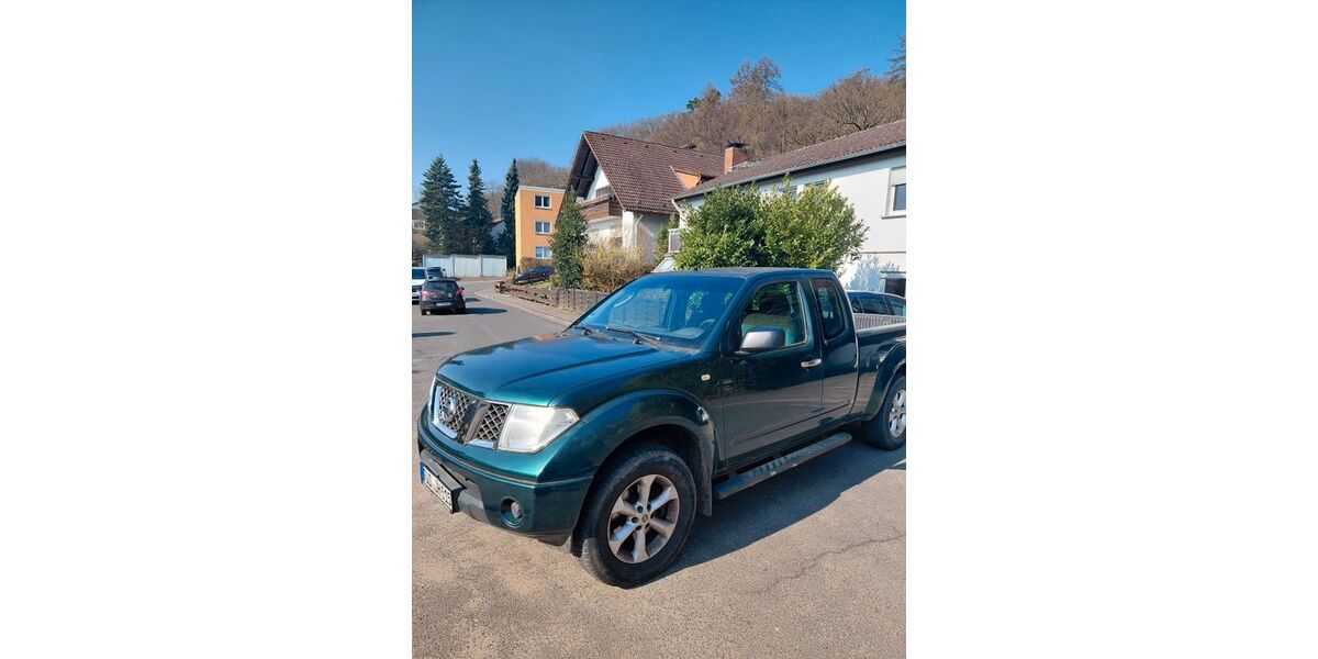 Nissan Navara 140.000 km 6.500 &euro; Niedernhausen 65527