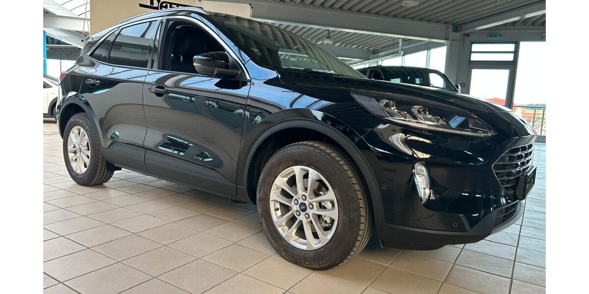 Ford Kuga 2.450 km 35.890 &euro; Batzhausen 92358