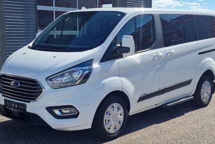 Ford Tourneo Custom 60.000 km 31.499 &euro; Landau 76829