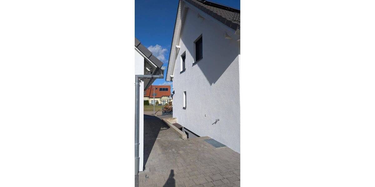 Modernes Einfamilienhaus in sehr ruhiger Lage auf großem Grundstück in Ebnat mit Doppelgarage 5 zimmer