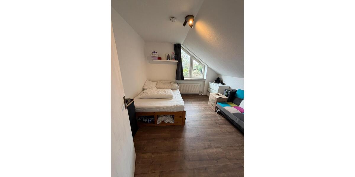 Dachgeschoßwohnung Bad Bentheim - 3 Zimmer, 75 m&sup2;, 860&euro; | Angebot:26119314