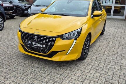 Peugeot 208 62.461 km 12.990 &euro; Wilhelmshaven 26388