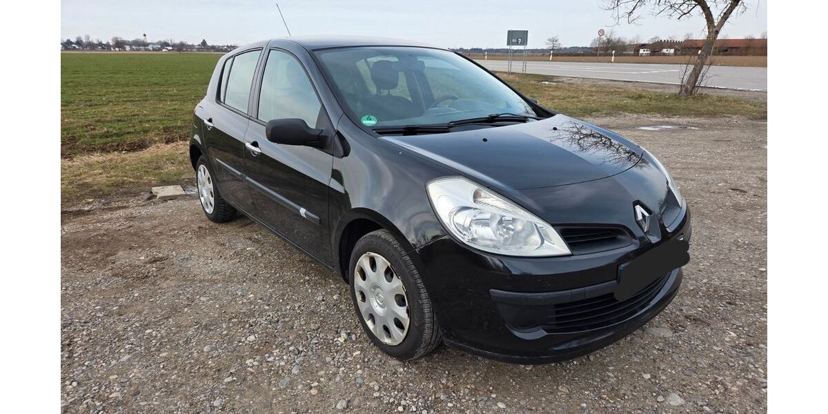Renault Clio 245.000 km 1.999 &euro; Hohenbrunn 85662