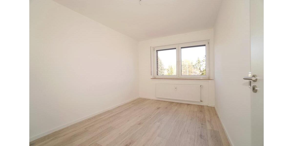Etagenwohnung Paderborn - 3 Zimmer, 83 m&sup2;, 900&euro; | Angebot:26194297