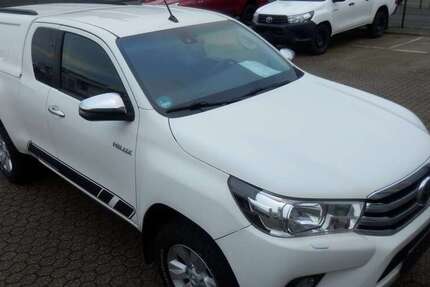 Toyota Hilux 156.880 km 28.800 &euro; Bergisch Gladbach 51469
