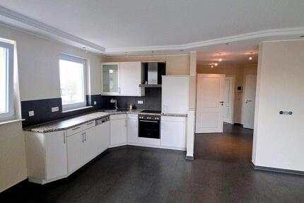 Haus Versmold - 2 Zimmer, 60 m&sup2;, 650&euro; | Angebot:24564906