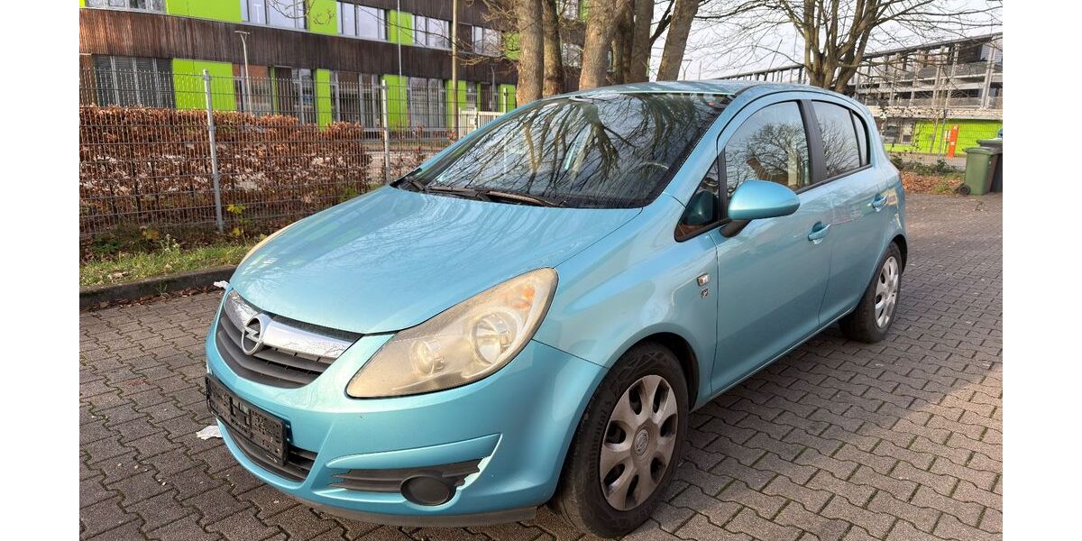Opel Corsa 143.000 km 2.399 &euro; Lübeck 23560