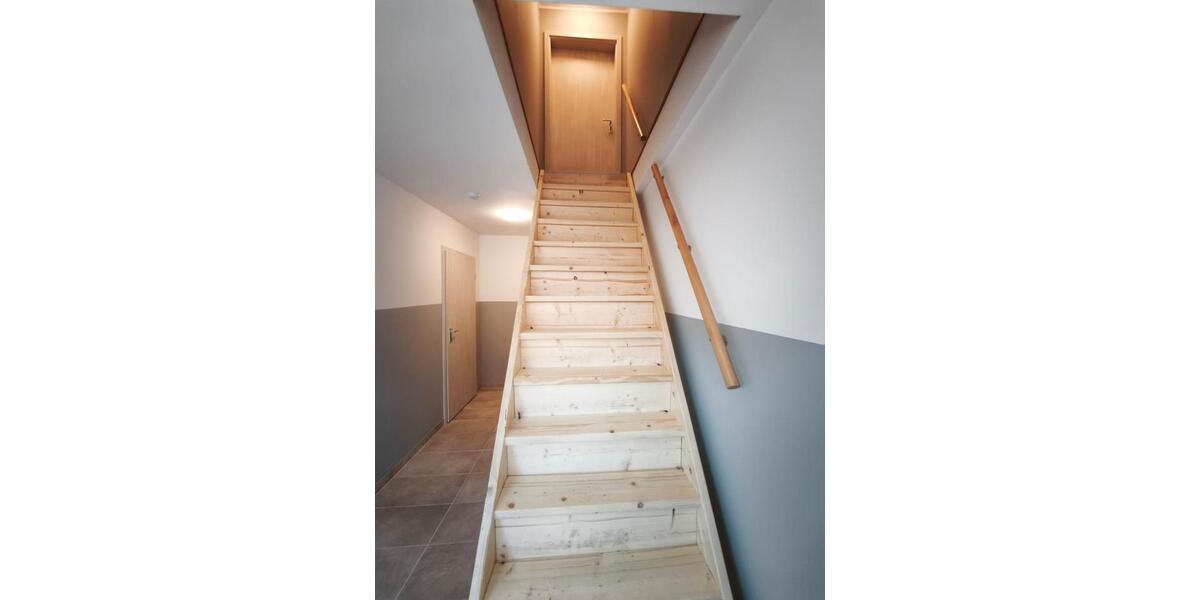 Dachgeschoßwohnung Bunde - 2 Zimmer, 60 m&sup2;, 600&euro; | Angebot:26285929