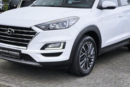 Hyundai TUCSON 56.189 km 18.390 &euro; Itzehoe 25524