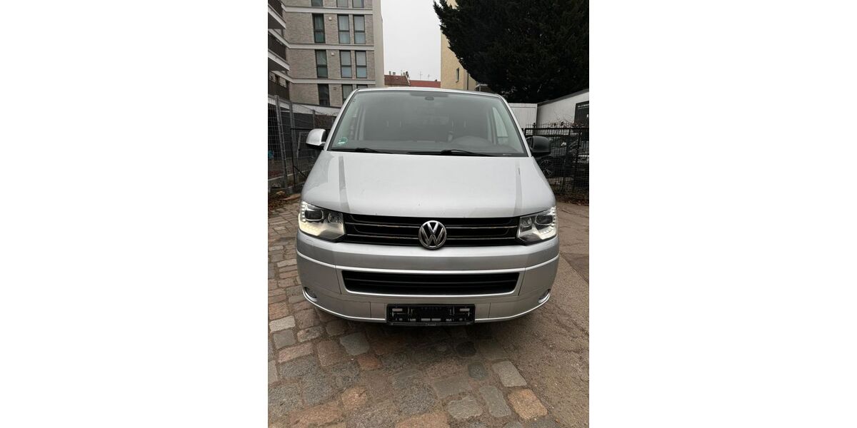 VW T5 Transporter 270.000 km 7.999 &euro; Berlin 13187