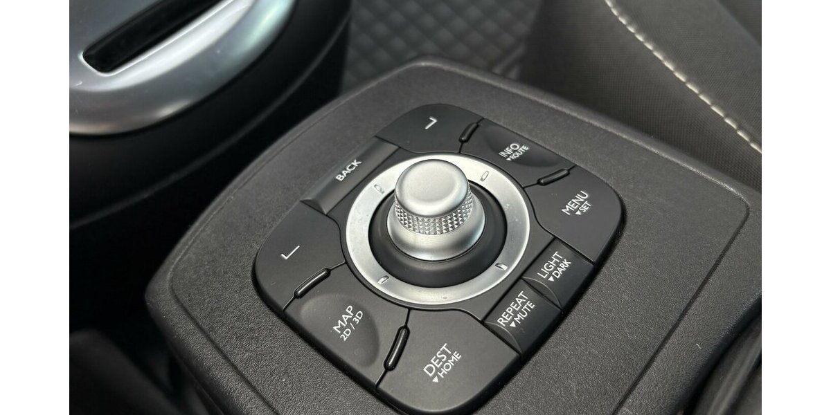 Renault Scenic III 1.5 D Limited SITZHEIZUNG/KLIMAx2/PDC 115.000 km 8.900 &euro; Villingen-Schwenningen 78054
