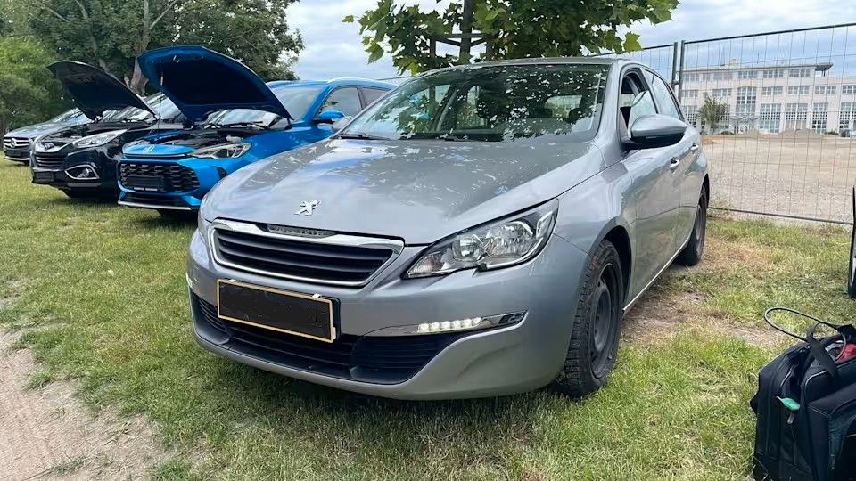 Peugeot 308 133.700 km 6.499 &euro; Sinzig- Löhndorf 53489
